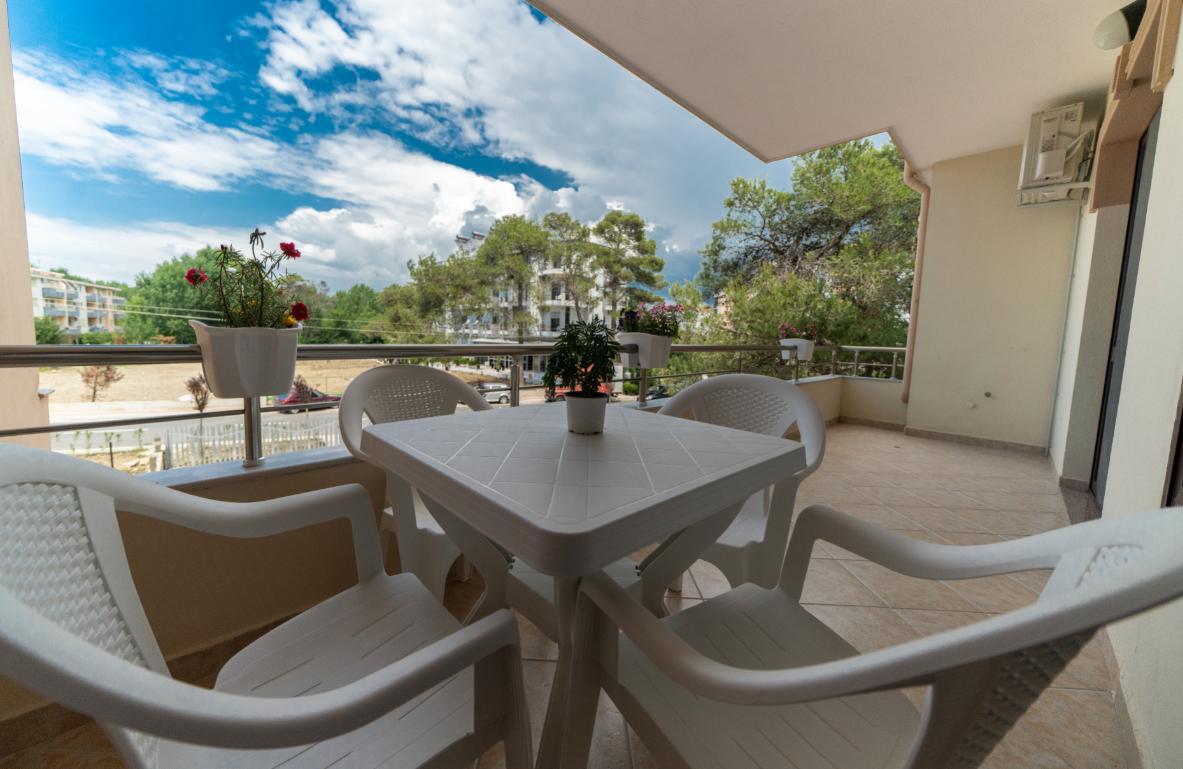 Hotel Villa Aljor Golem  Dış mekan fotoğraf