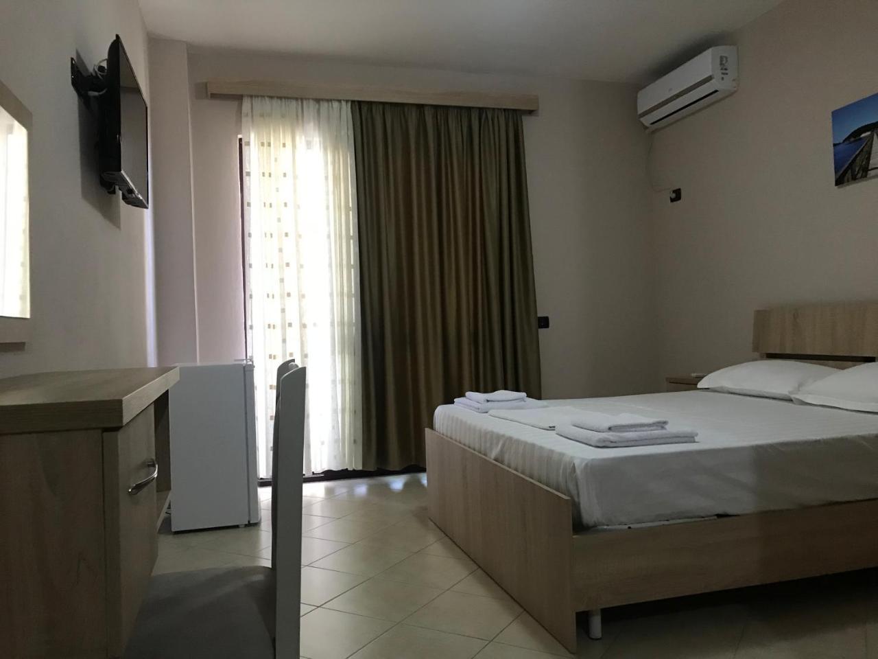 Hotel Villa Aljor Golem  Dış mekan fotoğraf