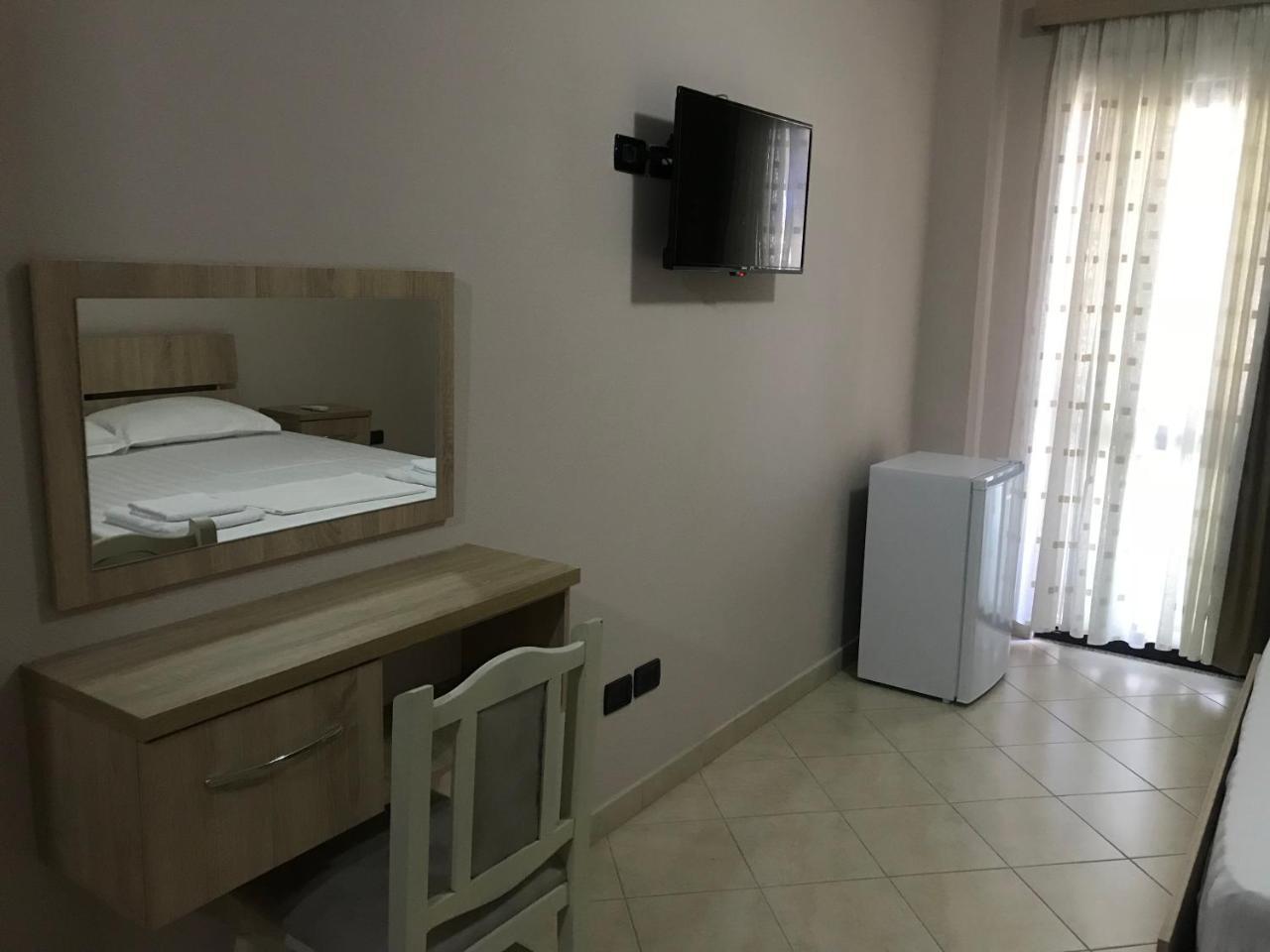 Hotel Villa Aljor Golem  Dış mekan fotoğraf